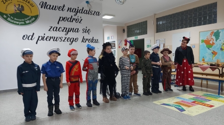 Bal karnawałowy klas I-III